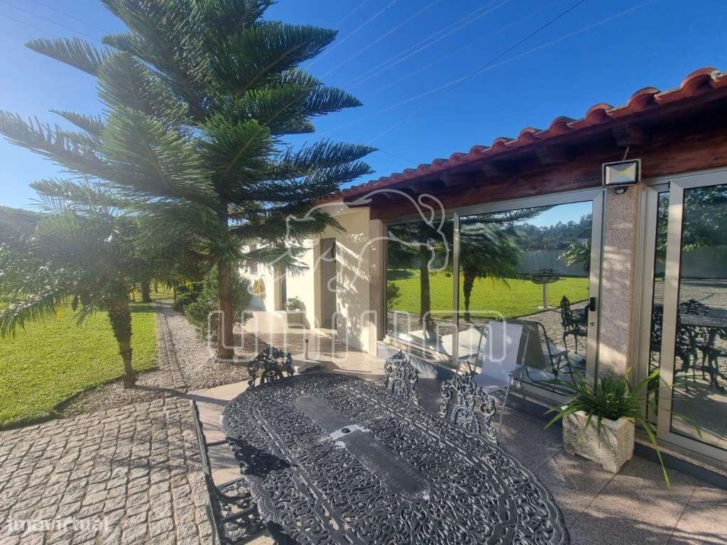 Moradia Vila Fria - Grande imagem: 4/25