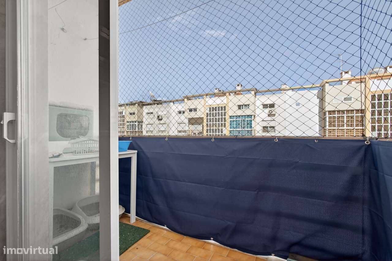 Apartamento T2, Quintinhas-9