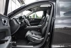 Volvo XC 60 B4 D Ultimate Dark - 23