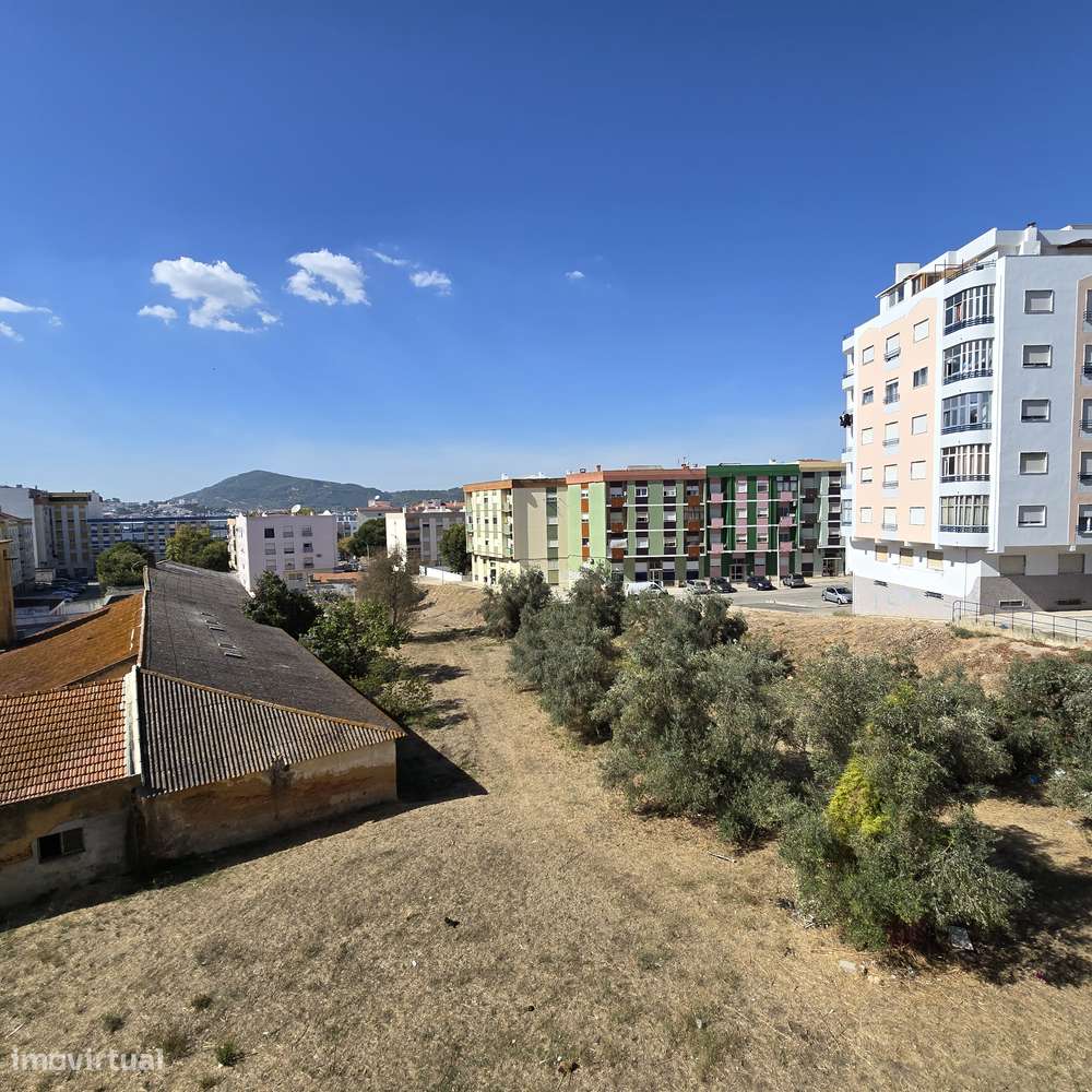 T3 Remodelado 2 Varandas 1 arrecadação-37