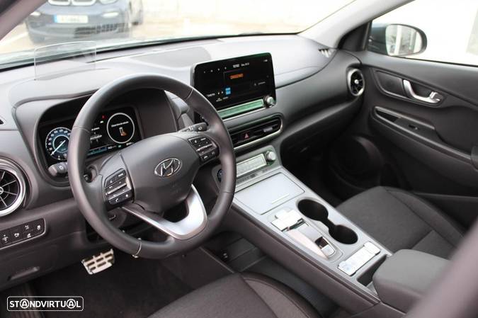 Hyundai Kauai EV 64kWh Premium+LED - 19