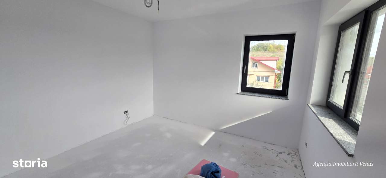 Casa noua in cartier ANL Bucovina - Imagine principală: 5/13