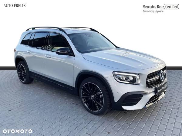 Mercedes-Benz GLB 200 AMG Line 7G-DCT - 7