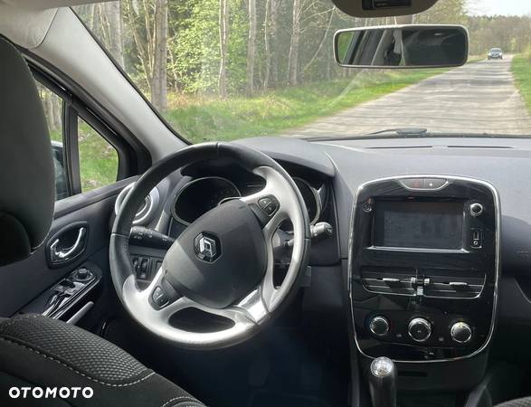 Renault Clio - 2