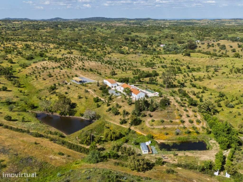 Herdade com vista fantástica para a Serra de Grândola-33