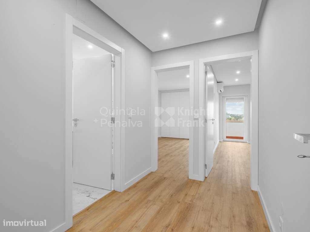 Apartamento T3 renovado na Quinta da Bicuda em Cascais-14