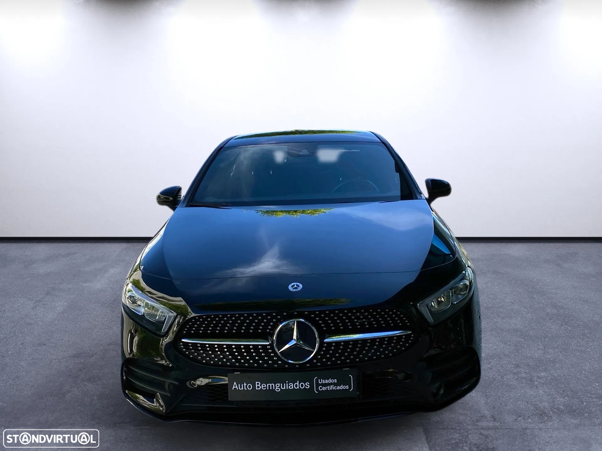 Mercedes-Benz A 250 Limousine e AMG Line - 3