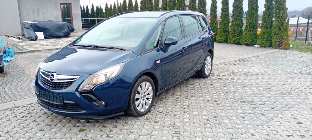 Opel Zafira C Tourer 1.4 Turbo Business Innovation 2012