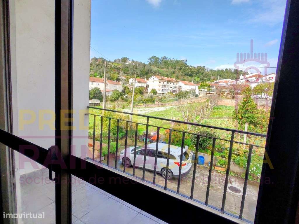 Andar de moradia M4 mobilado ou não. Coimbra - Grande imagem: 4/16