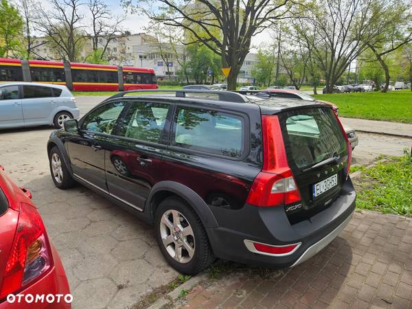 Volvo XC 70 3.2 AWD Momentum - 5