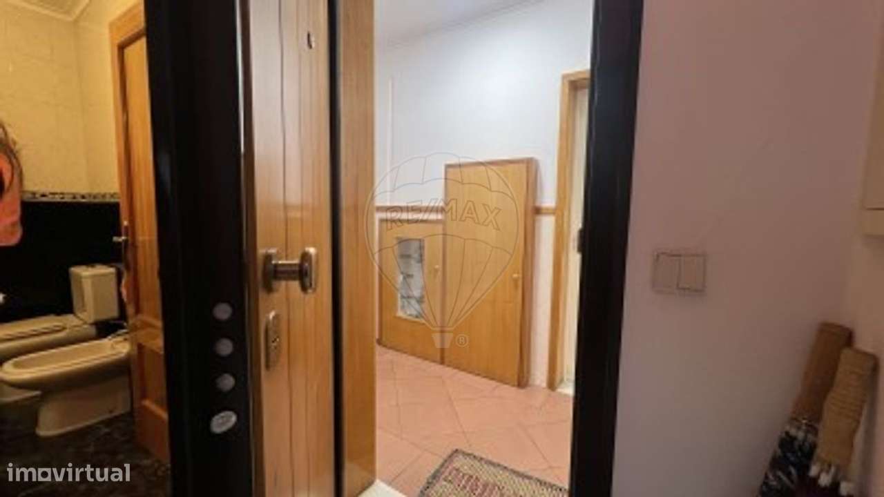 Apartamento T1 para venda - Grande imagem: 2/16