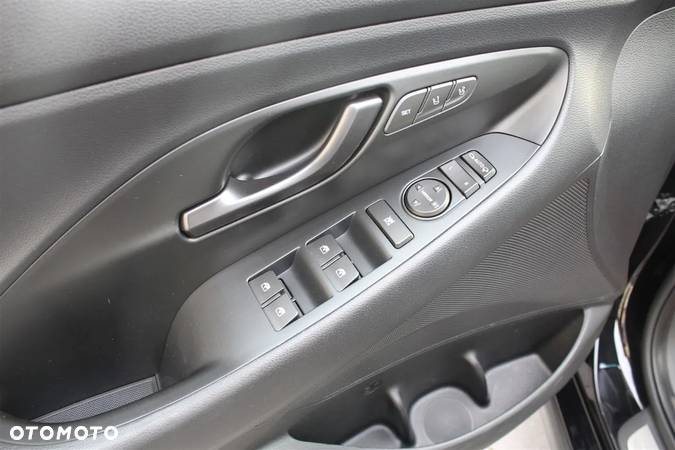 Hyundai i30 N Fastback 2.0 T-GDI Performance - 13