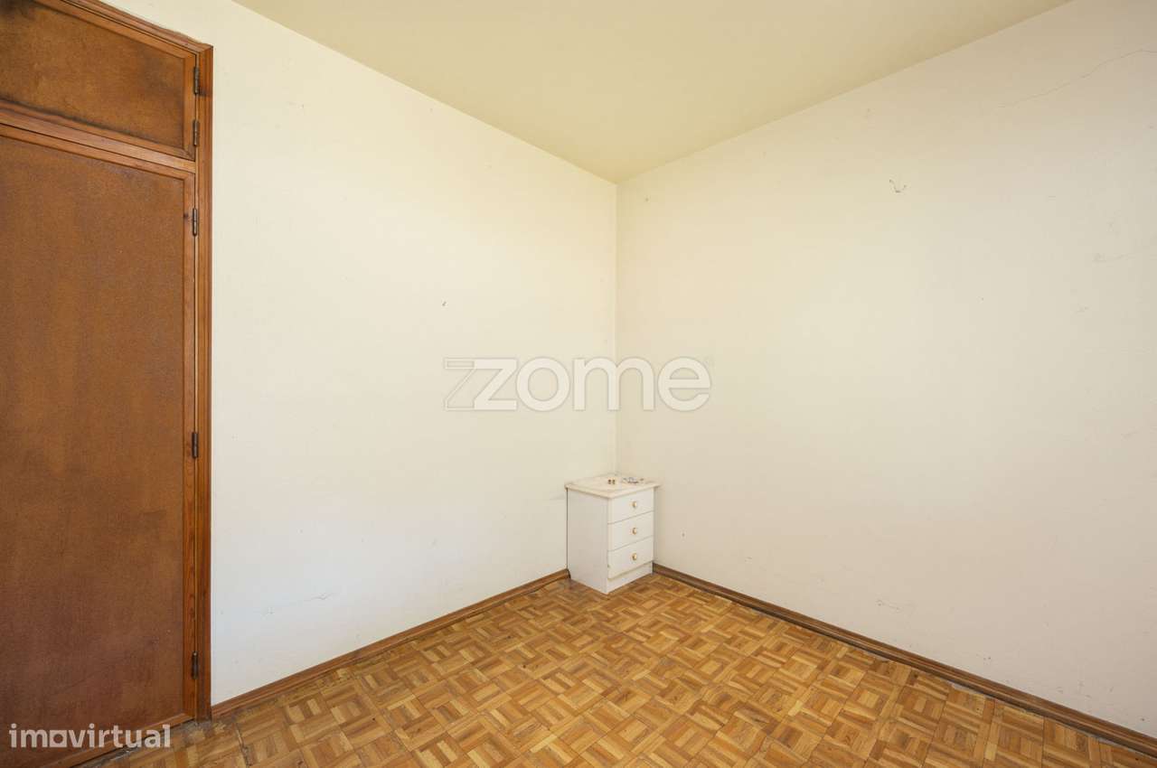 Moradia térrea T1 || Lote com 1590m2 || Santiais, Alb. Doze - Grande imagem: 5/24