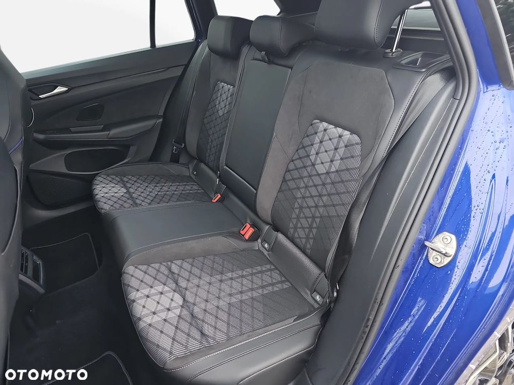 REZERWACJA FV23%, R-Line 1.5 eTSI mHEV 150KM, Salon Polska, ASO, 1 wł.