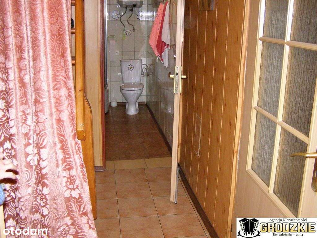 Niewielki dla emeryta lub rodziny-4