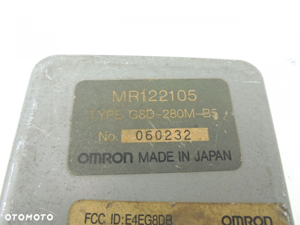 MITSUBISHI PAJERO 2.8 KOMPUTER STEROWNIK MR122105 - 2