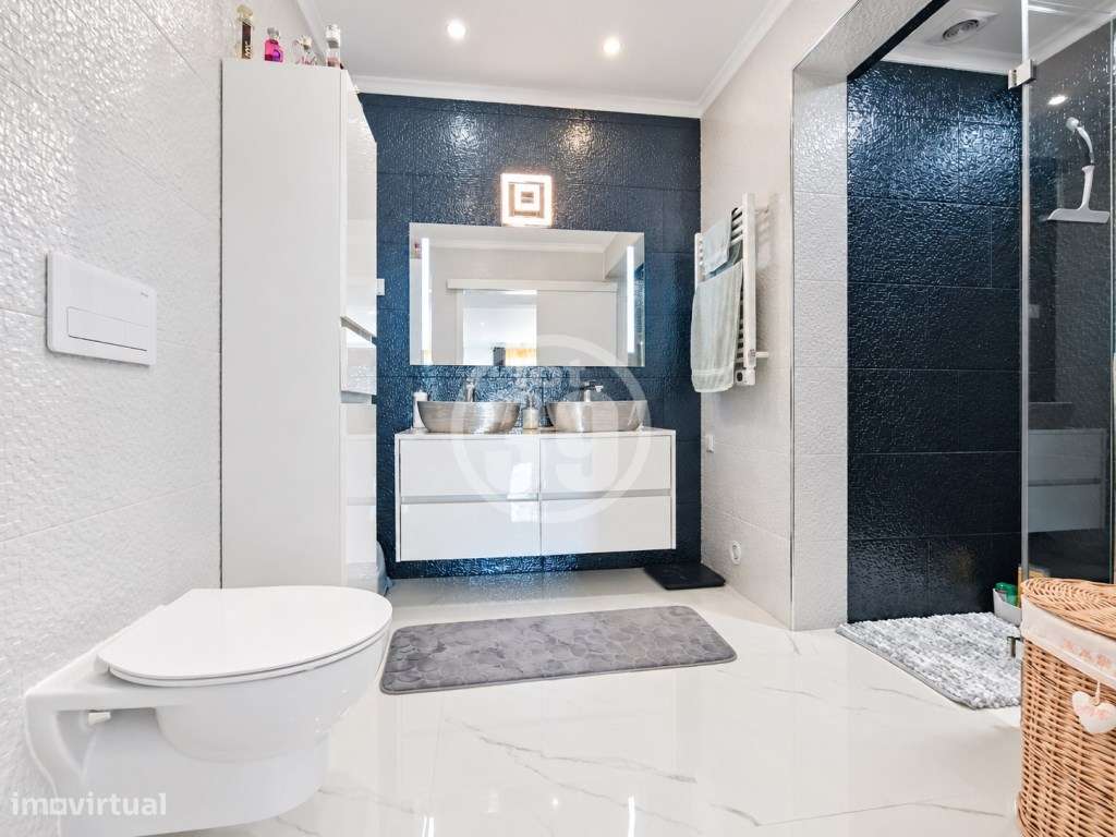 Apartamento renovado com 2 quartos em condomínio fechado | Areias d...-15