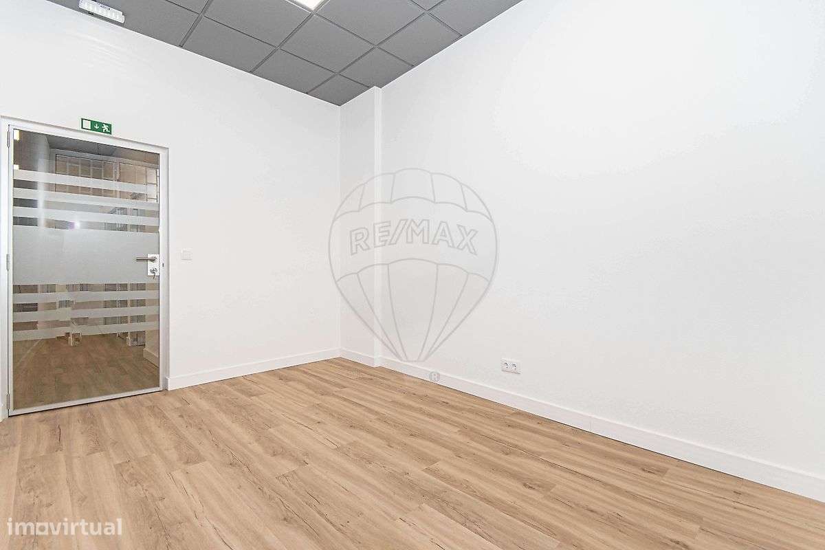 Escritório  para arrendamento - Grande imagem: 5/19