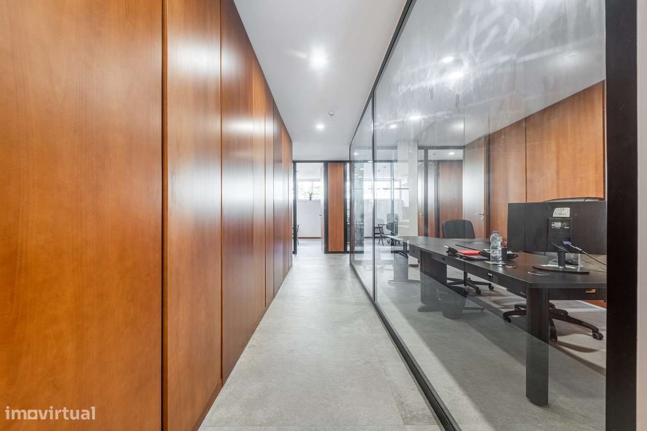 Escritório no Centro de Braga - Grande imagem: 4/17