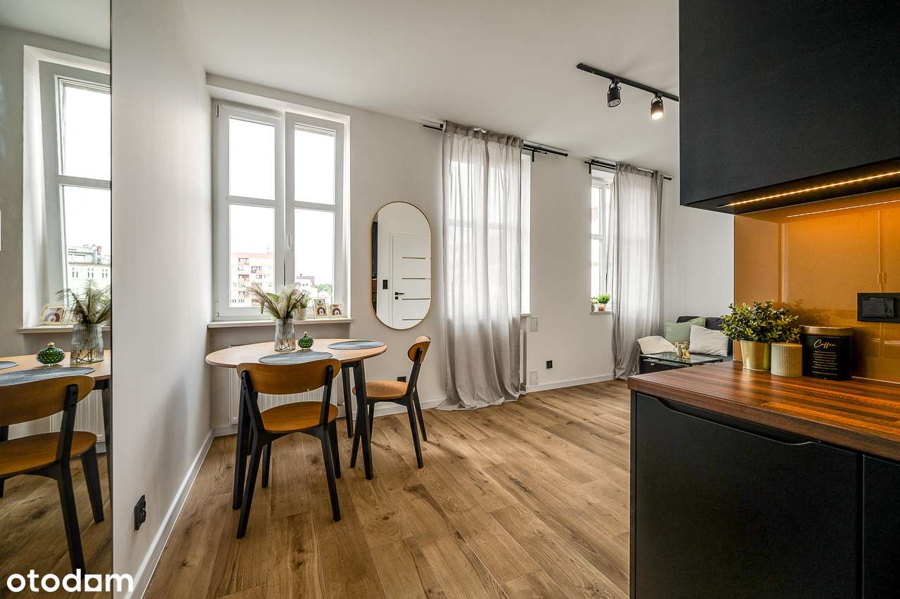 Nowoczesna Kawalerka z CO Miejskim w Centrum Zabrza - Pl.Wolności. - Pełny obrazek: 3/10