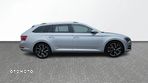 Skoda Superb 2.0 TDI SCR Style DSG - 6