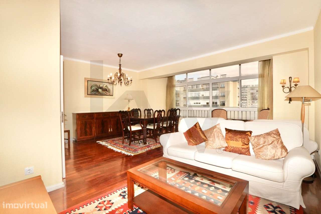 Apartamento T3 | 11.º Piso | Vista Deslumbrante | Carnaxide - Grande imagem: 3/22