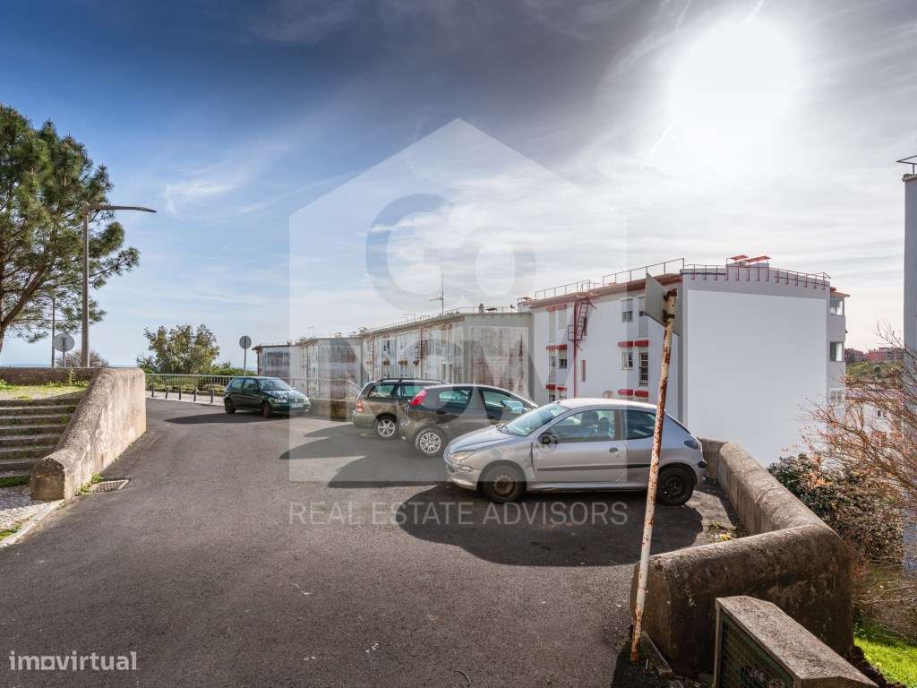 T2 em Monte Abraão | Praticidade e Localização Estratégica-11