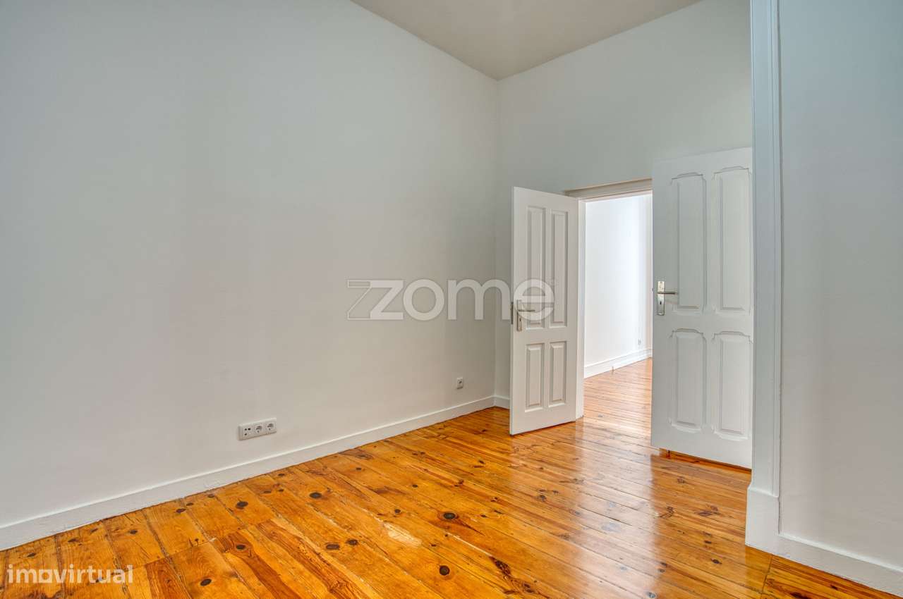 Apartamento T3 Remodelado |Penha de França-3