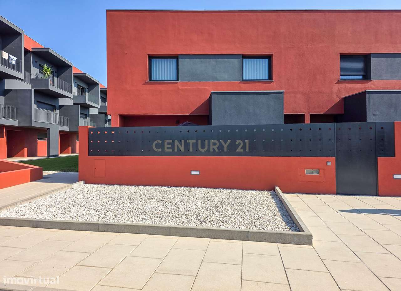 Moradia T3 Exclusiva em Condomínio Privado situada em Bitarães/Paredes-35