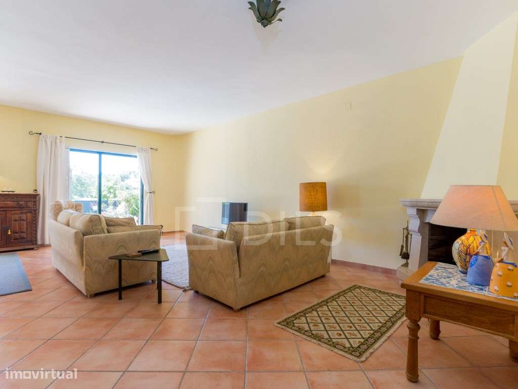 Moradia T4 com jardim e piscina, em Vilamoura, Algarve - Grande imagem: 4/44