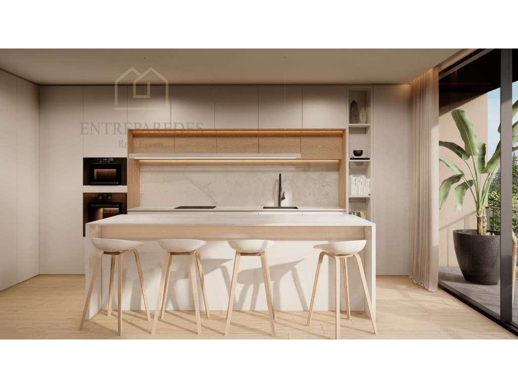 Moradia em banda V3 com 3 suítes e garagem para 2 carros para compr... - Grande imagem: 5/22