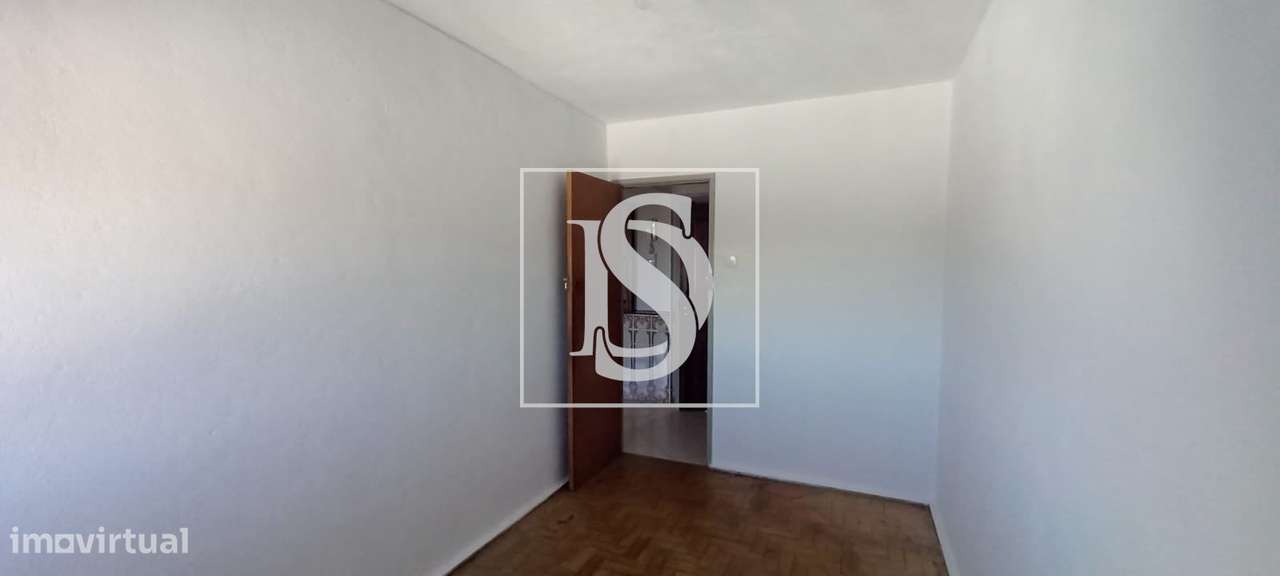 Apartamento T3 c/ arrecadação em Monte Abraão, Sintra-13