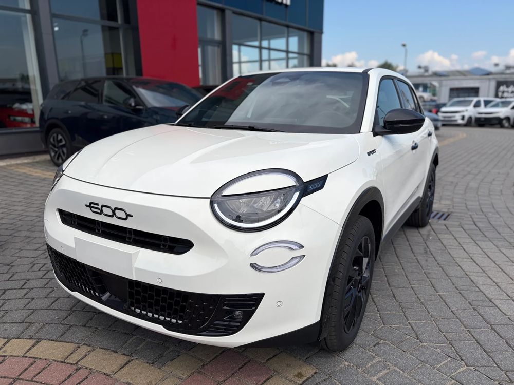 Fiat 600 1.2 Turbo Sport eDCT 2026