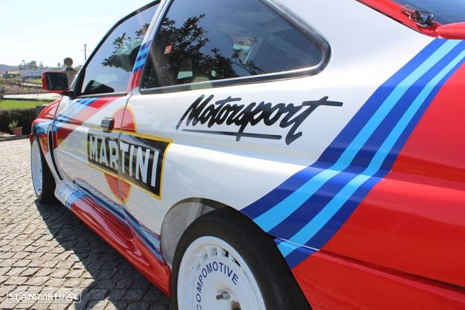 Ford Escort 2.0i RS Cosworth - 10