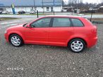 Audi A3 2.0 TDI Sportback DPF Attraction - 4