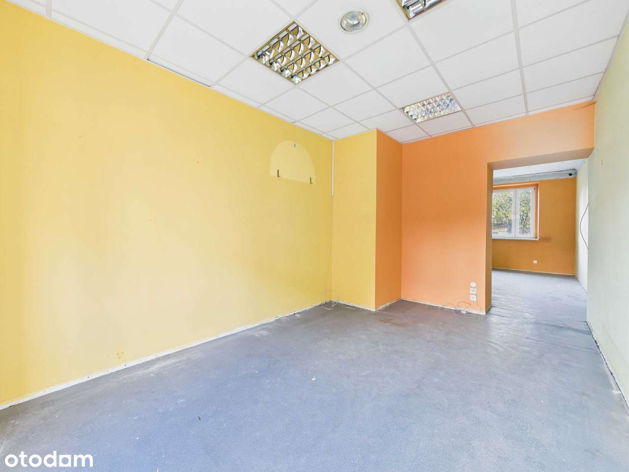 Lokal 21,5m Będzin Piłsudskiego 20 Super Lokalizacja w Ścisłym Centrum-5