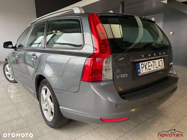 Volvo V50 D2 Momentum Start-Stop - 4