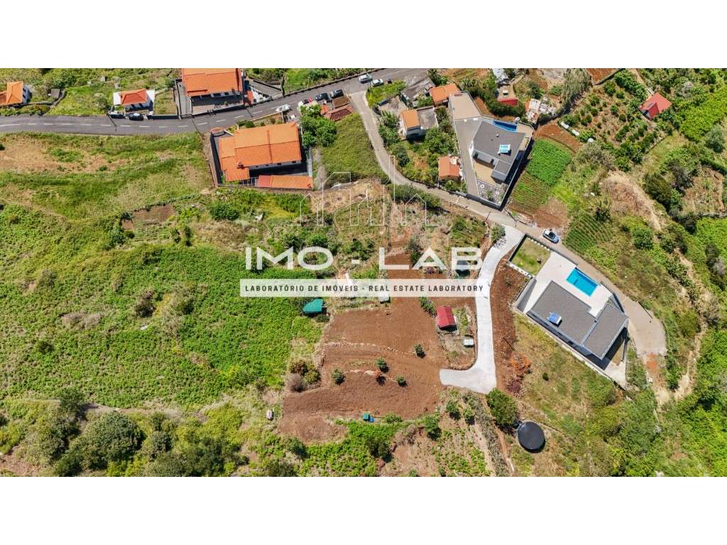 Terreno com 1165m2 - Vista Mar - Penha D' Aguia - Faial - Santana - Grande imagem: 4/18