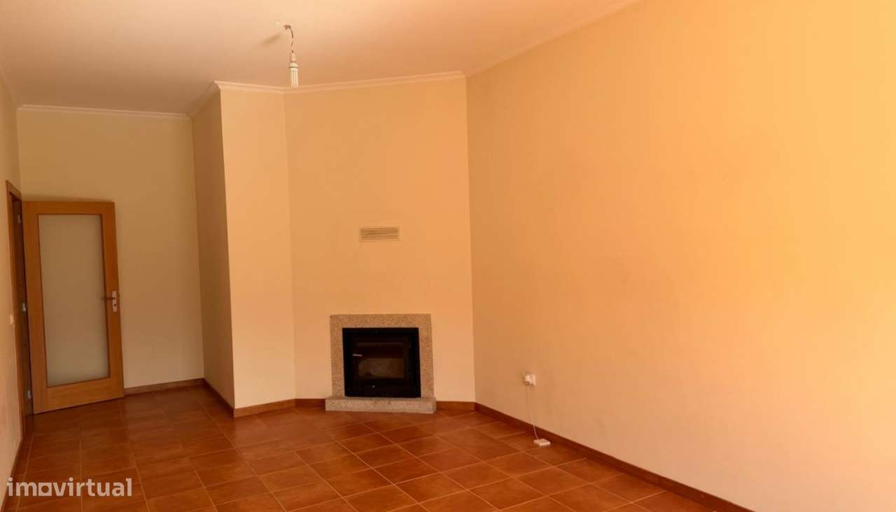 Venda Apartamento T3, Vila Boa do Bispo, Marco de Canaveses - Grande imagem: 4/22