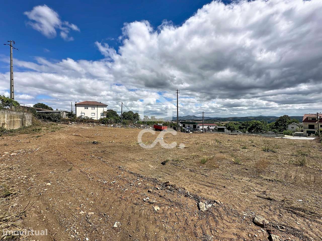 Lote para construção de uma moradia em Carrazedo de Montenegro-5