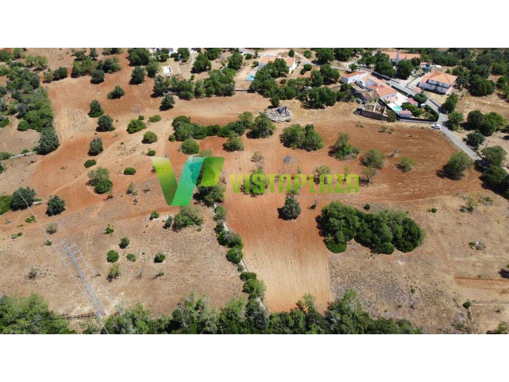 Terreno Misto com Ruína para reconstrução Fontainhas - Ferreiras Al... - Grande imagem: 5/24