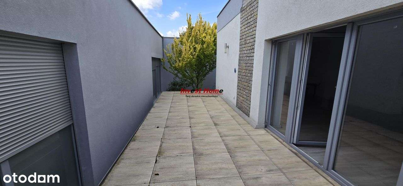 Budynek (klinika oraz dom) w dobrej lokalizacji.-19