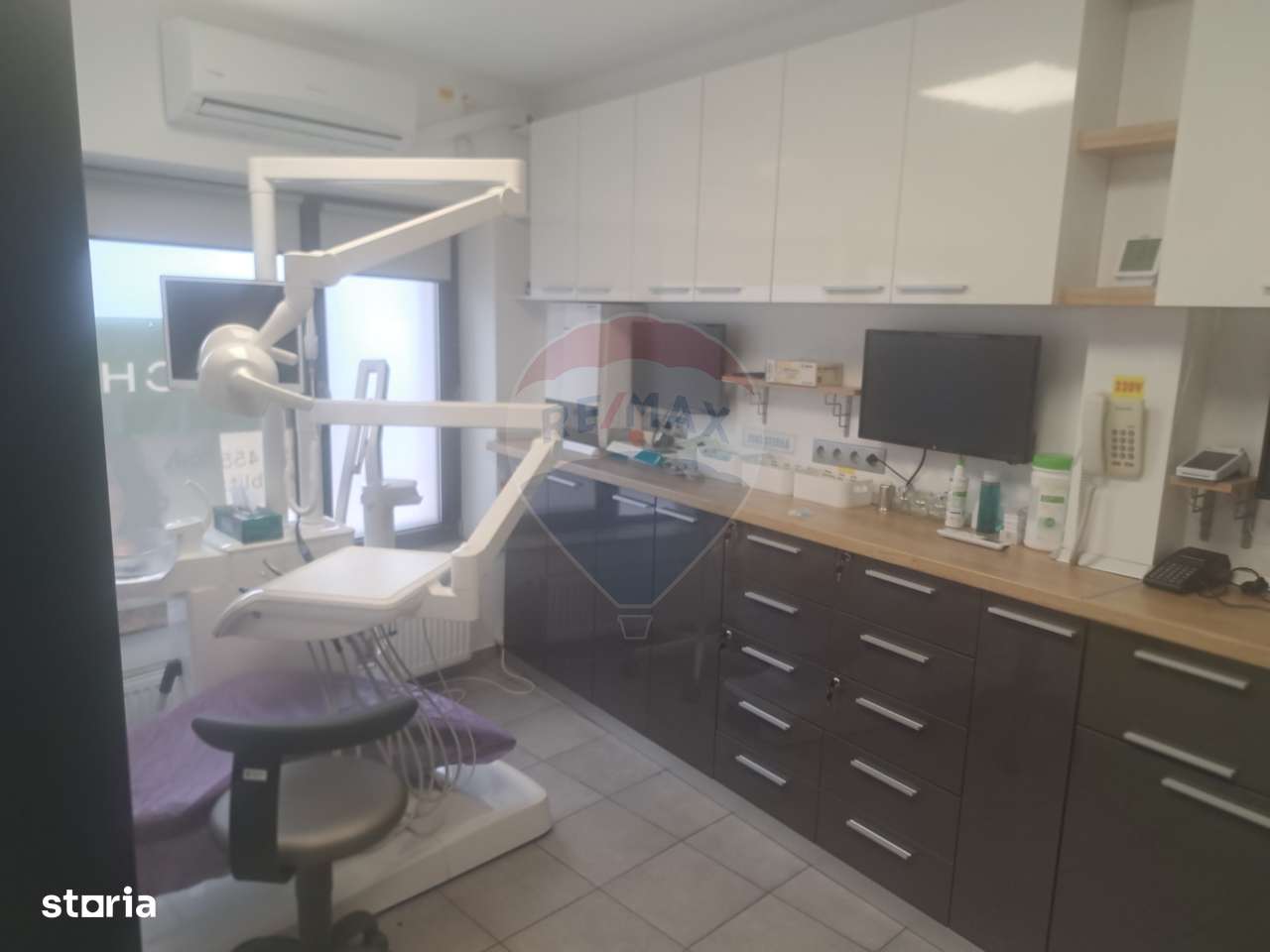 Clinică stomatologică la cheie de închiriat sau de vânzare - Imagine principală: 3/7