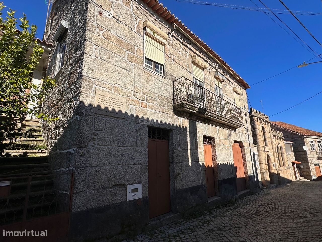 Moradia em pedra na Ratoeira (Celorico da Beira)