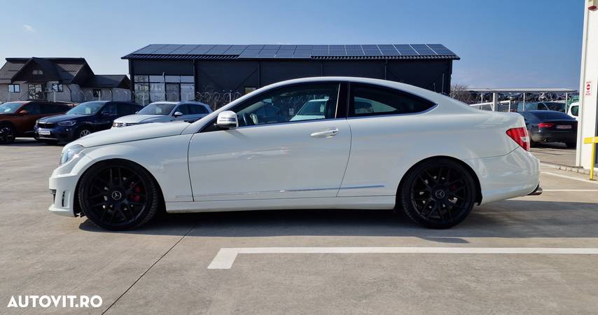 Mercedes-Benz C 220 CDI Coupe Edition - 14