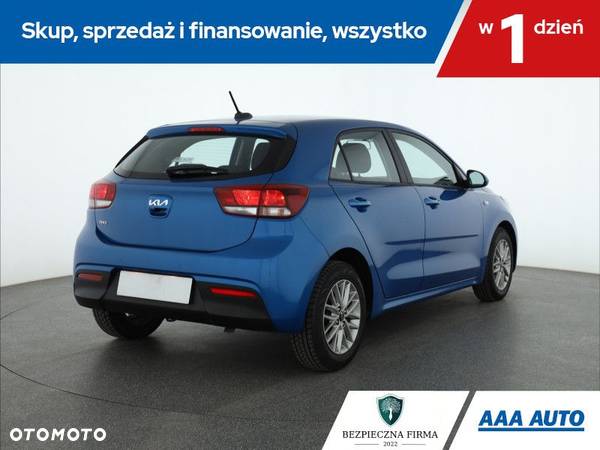 Kia Rio - 6