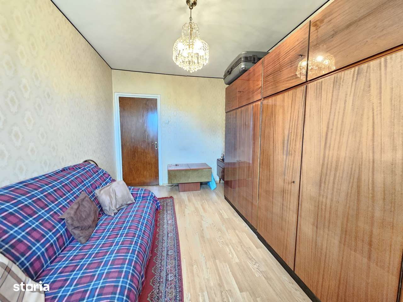 Titan- 3min metrou| Ap. decomandat cu 3 camere in bl. rebilitat!-4