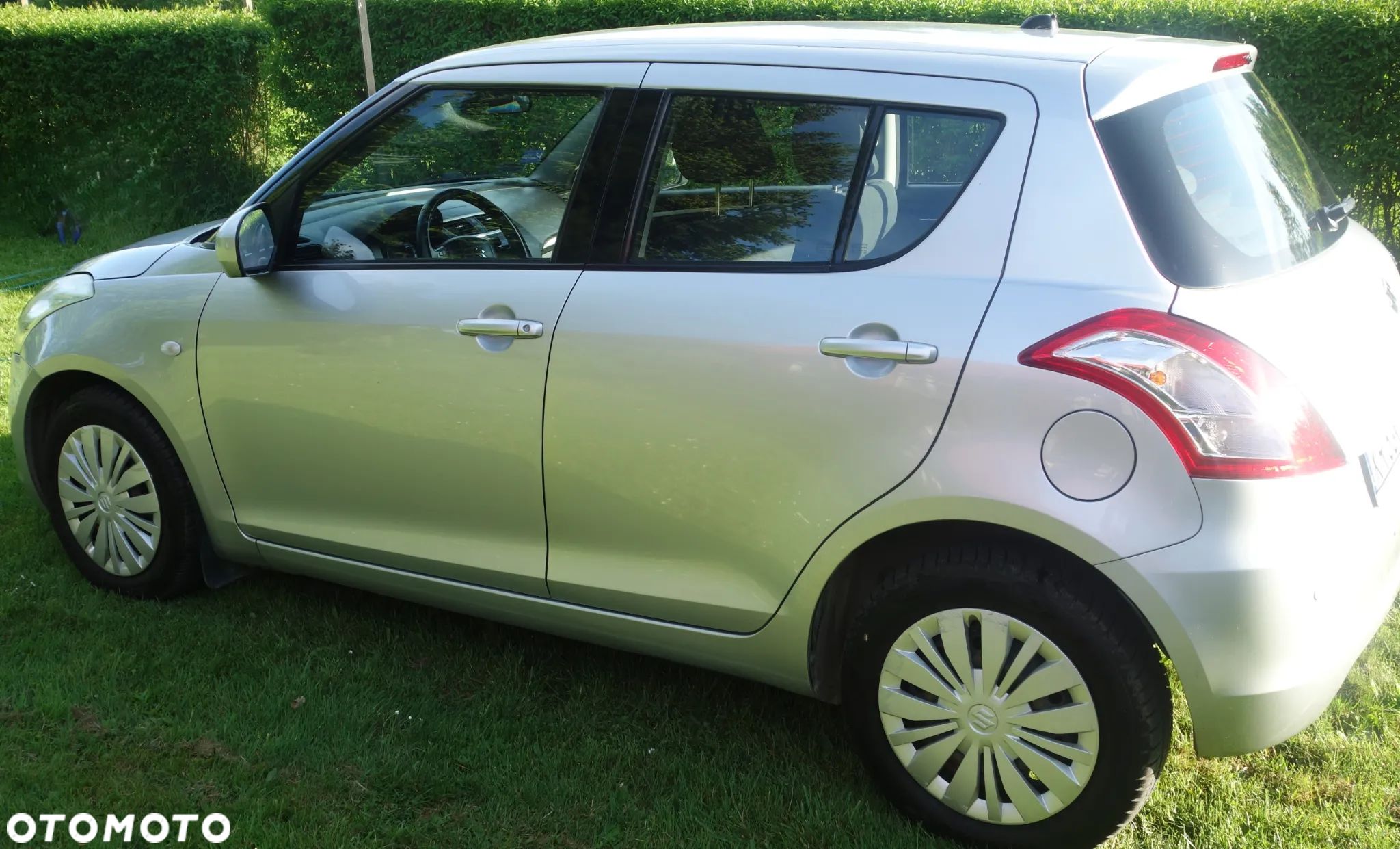 Suzuki Swift - 1