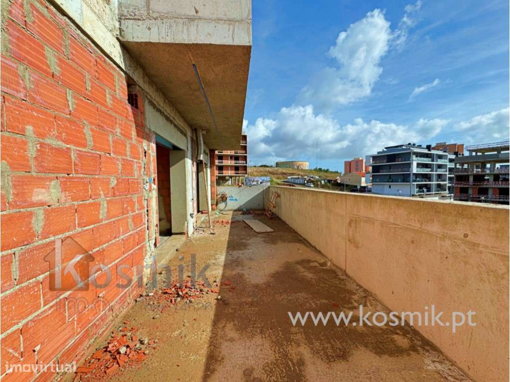 POETAS' GARDEN - PARADELA - LOURES - LISBOA - NOVOS EM CONSTRUÇÃO T1+1-25