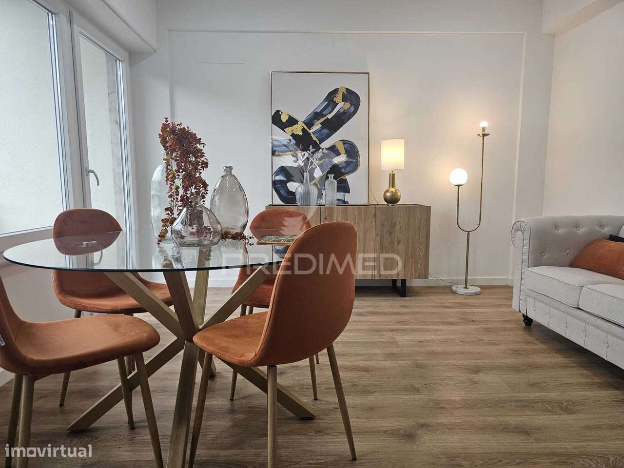 Apartamento T3 Benfica, totalmente remodelado e mobilado - Grande imagem: 4/10